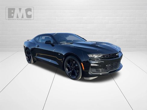 Used 2023 Chevrolet Camaro SS RWD image 2