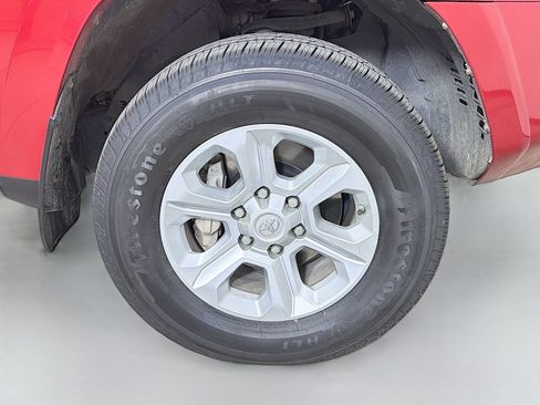 Used 2016 Toyota 4Runner SR5 Premium AWD/4WD image 29