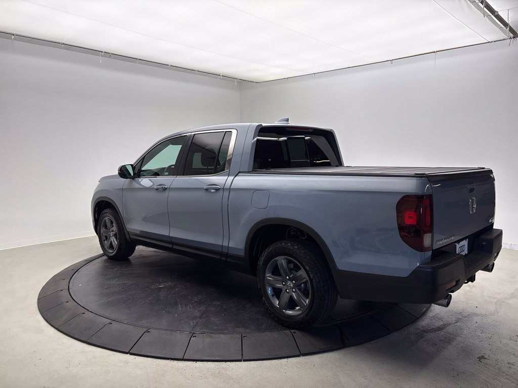 Used 2023 Honda Ridgeline RTL image 3