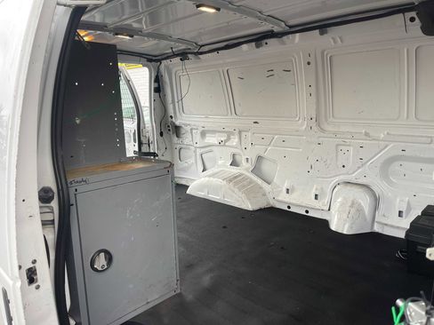 Used 2013 Ford E-150 and Econoline 150 image 13