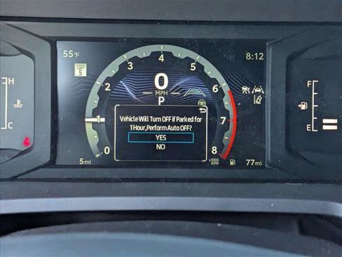 Certified 2025 Toyota Tacoma SR5 AWD/4WD image 10