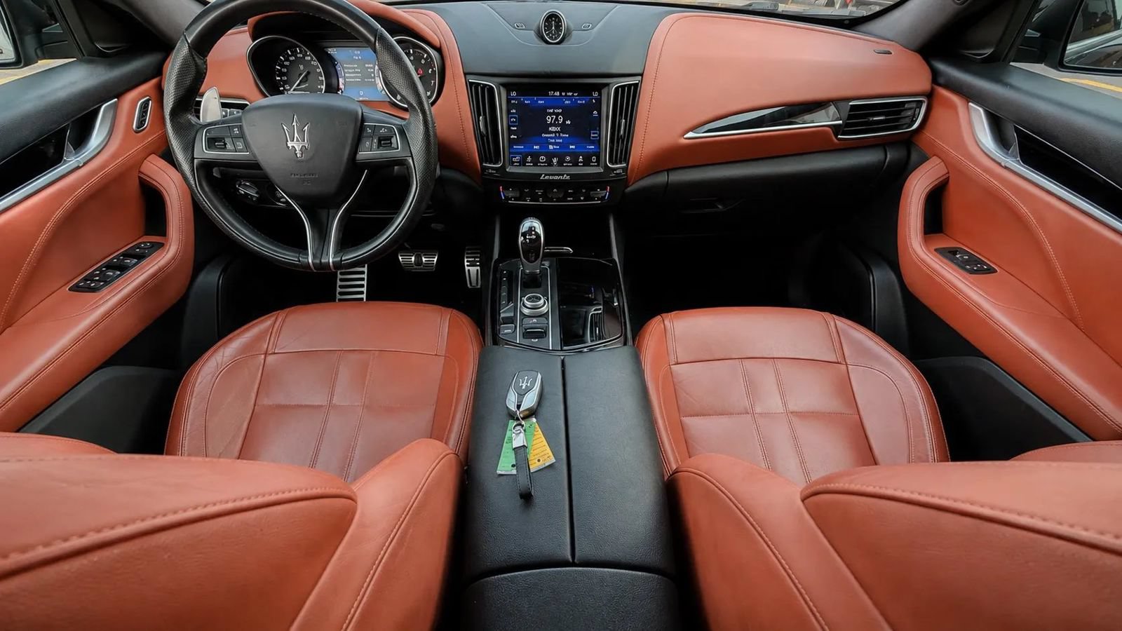 Used 2017 Maserati Levante w/ Sport Package AWD/4WD image 6