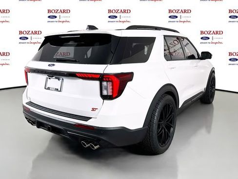 New 2026 Ford Explorer ST w/ Sun And Sound Package image 7