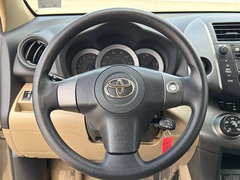 Used 2011 Toyota RAV4 4WD w/ Preferred Premium Pkg image 21