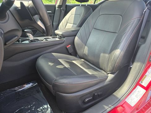 Used 2023 Nissan Altima 2.5 SR AWD/4WD image 32