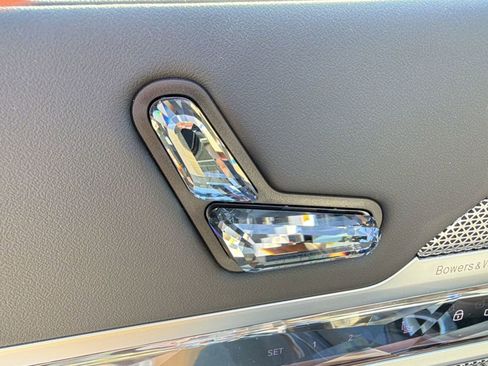 New 2026 BMW i7 xDrive60 w/ Executive Package AWD/4WD image 20