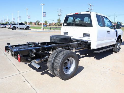 New 2026 Ford F350 XL AWD/4WD image 19