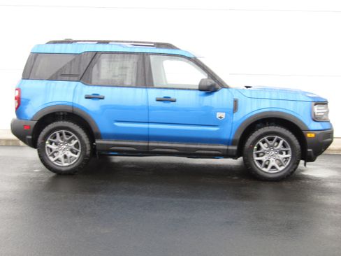 New 2025 Ford Bronco Sport Big Bend w/ Convenience Package AWD/4WD image 3