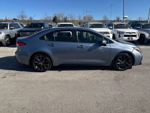 Used 2023 Toyota Corolla SE image 8