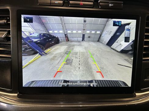 Used 2022 Ford F150 XLT w/ Equipment Group 302A High AWD/4WD image 9