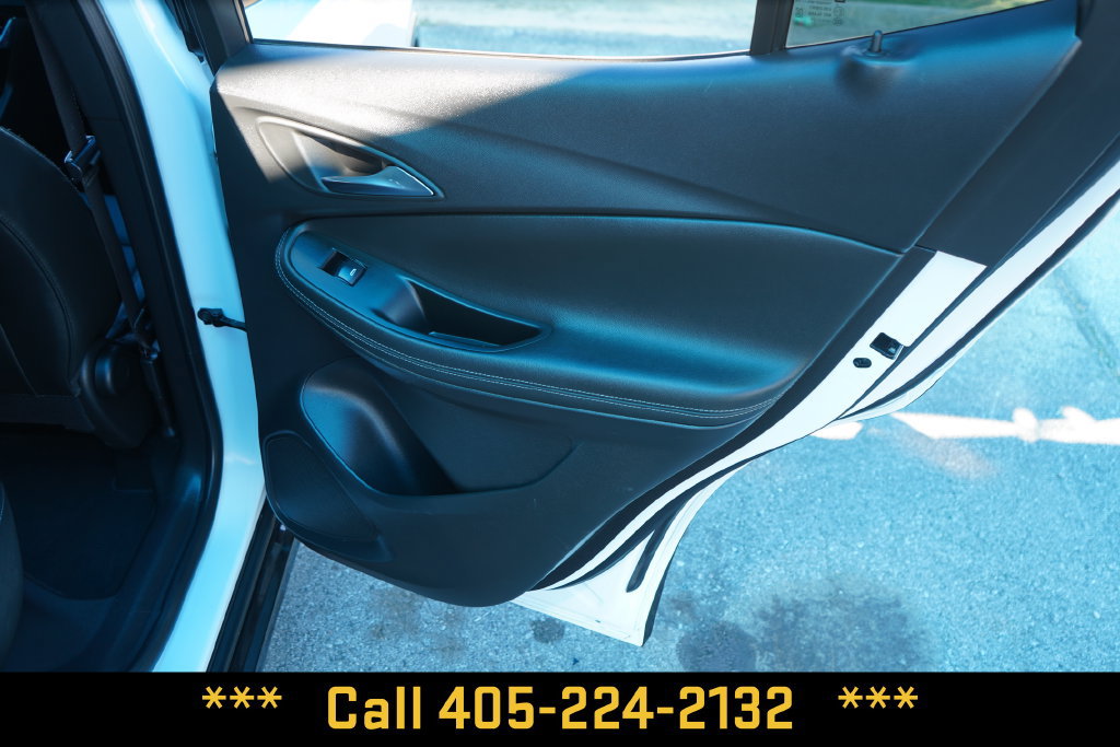 Used 2024 Buick Encore GX Sport Touring FWD image 21