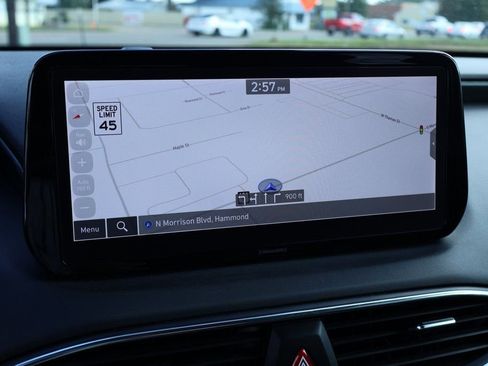 Used 2023 Hyundai Santa Fe SEL image 3