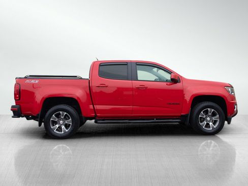 Used 2017 Chevrolet Colorado Z71 AWD/4WD image 6