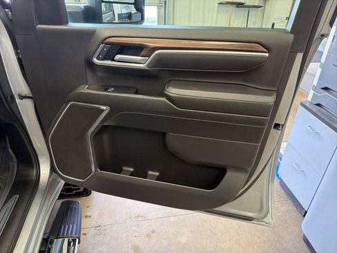 Used 2025 Chevrolet Silverado 3500 LT w/ All Star Edition image 25