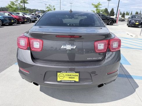 Used 2013 Chevrolet Malibu LTZ FWD image 8