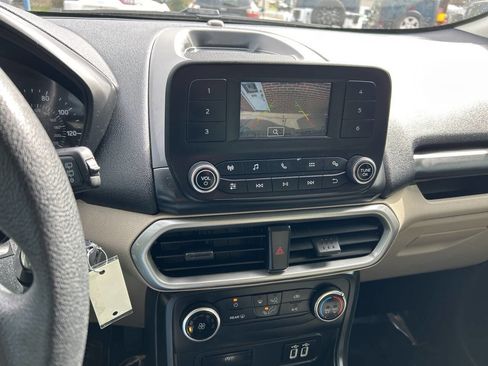 Used 2018 Ford EcoSport S image 11
