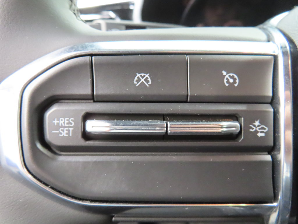 Used 2025 GMC Canyon Elevation AWD/4WD image 40