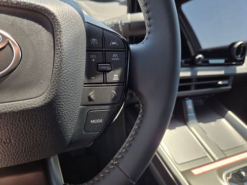 New 2026 Toyota C-HR AWD/4WD image 22