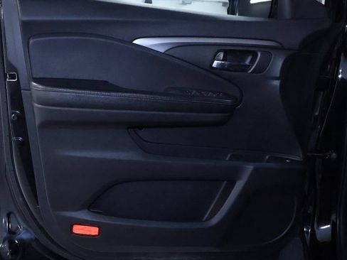Used 2019 Honda Ridgeline RTL image 13