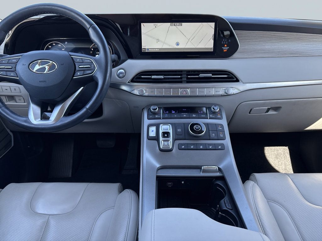 Used 2022 Hyundai Palisade Limited FWD image 14