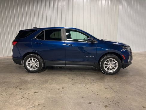 Certified 2023 Chevrolet Equinox LT image 2