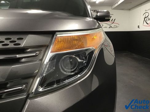 Used 2011 Ford Explorer Limited w/ 301A Rapid Spec Order Code image 17