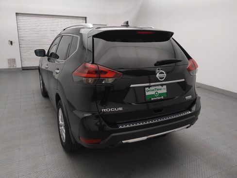 Used 2020 Nissan Rogue S w/ Special Edition Package FWD image 6