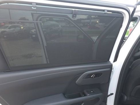 Used 2027 Kia Telluride SX Prestige X-Pro AWD/4WD image 11