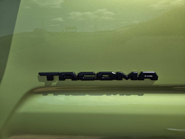 Used 2022 Toyota Tacoma TRD Pro AWD/4WD image 44