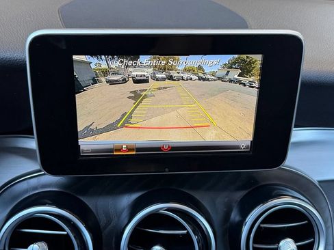 Used 2019 Mercedes-Benz GLC 300 image 15