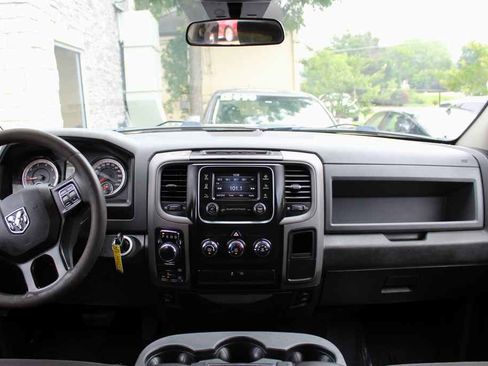 Used 2019 RAM 1500 Express w/ Express Value Package image 24