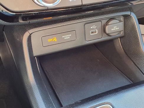 Used 2023 Honda Civic Sport image 8