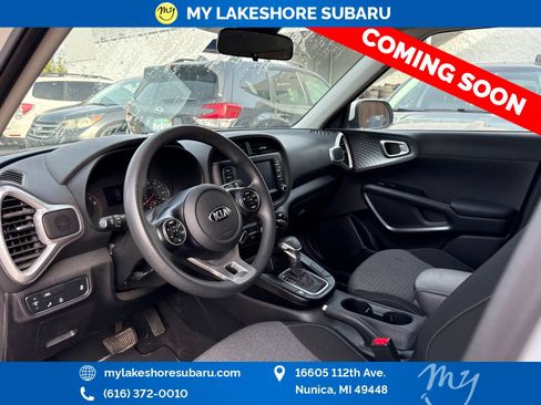 Used 2020 Kia Soul S FWD image 10