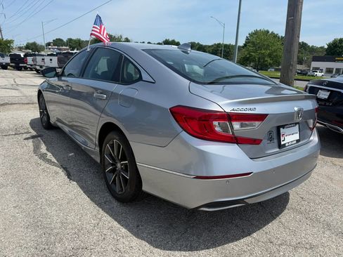 Used 2022 Honda Accord EX-L image 6
