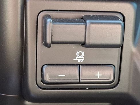 Used 2021 GMC Sierra 2500 SLT w/ SLT Premium Package image 25