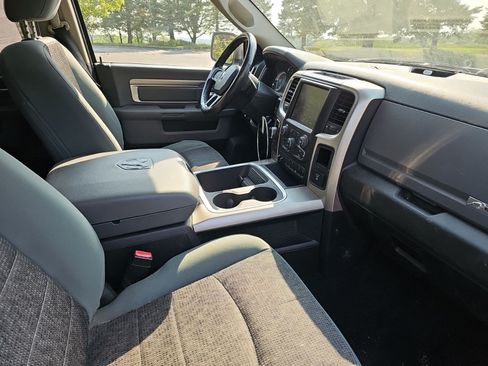 Used 2017 RAM 1500 Big Horn AWD/4WD image 11