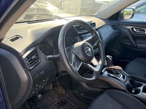 Used 2019 Nissan Rogue S w/ Special Edition Package AWD/4WD image 8