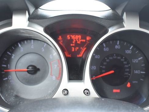 Used 2012 Nissan Juke SV image 21