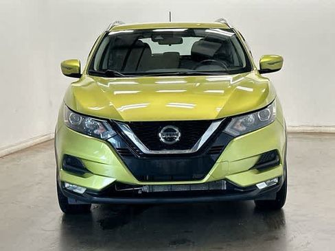 Used 2020 Nissan Rogue Sport SV w/ All-Weather Package AWD/4WD image 29