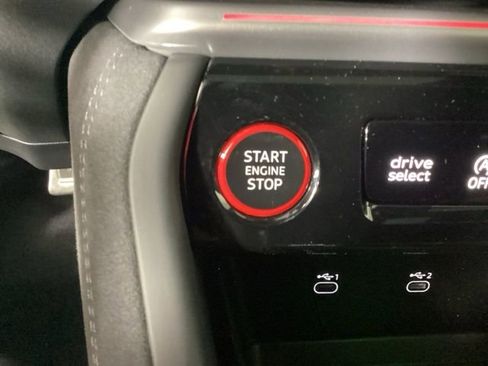 New 2025 Audi SQ5 Premium Plus image 28