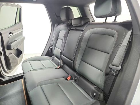 New 2026 GMC Terrain AT4 AWD/4WD image 40
