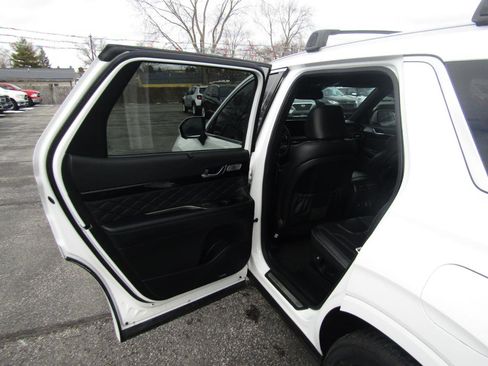 Used 2021 Hyundai Palisade Calligraphy image 20