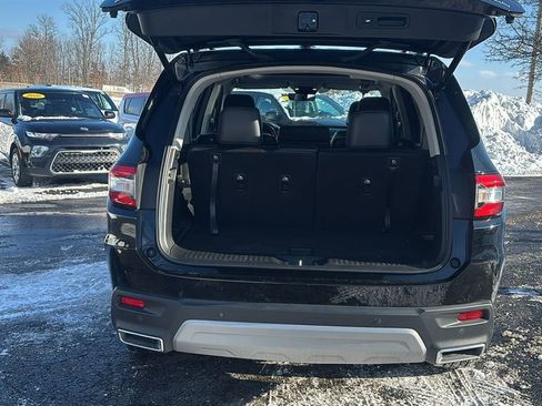 Certified 2024 Honda Pilot Touring image 34