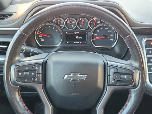 Used 2021 Chevrolet Suburban RST w/ Luxury Package image 18