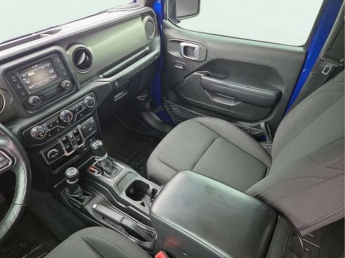 Used 2018 Jeep Wrangler Unlimited Sport S AWD/4WD image 12