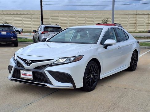 Used 2024 Toyota Camry XSE image 22