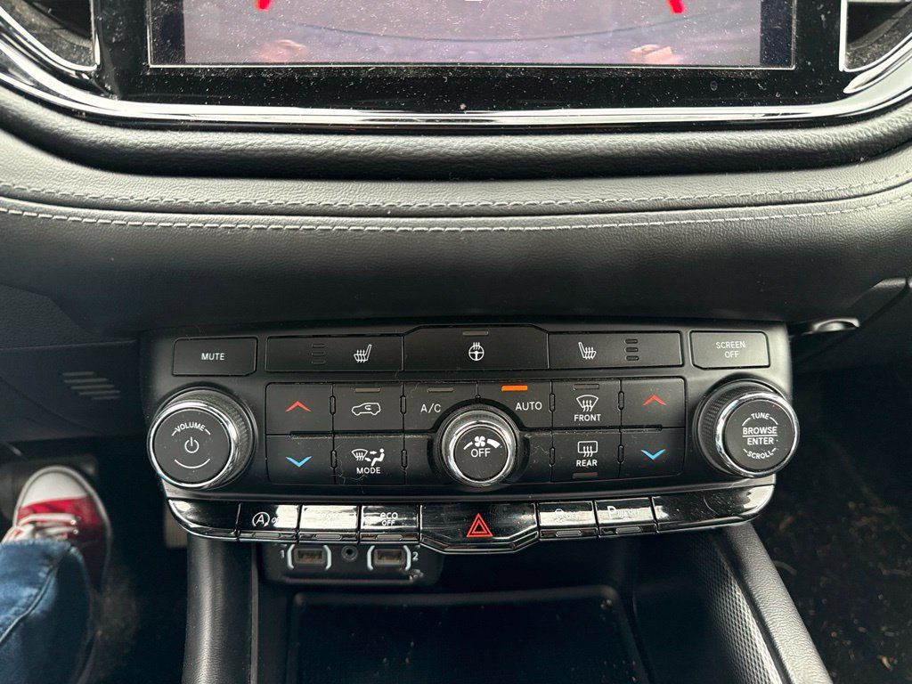 Used 2021 Dodge Durango GT AWD/4WD image 16