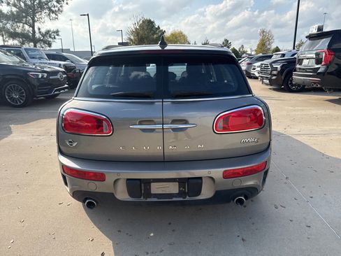 Used 2018 MINI Cooper Clubman S image 5