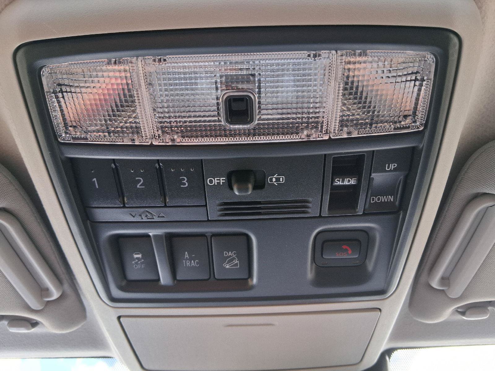 Used 2023 Toyota 4Runner Limited AWD/4WD image 36
