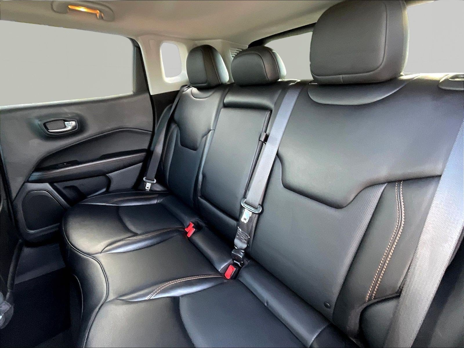 Used 2020 Jeep Compass Limited AWD/4WD image 22